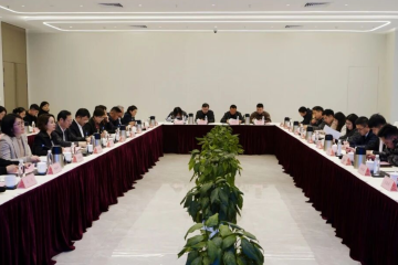 聚链融通 共筑新局｜复合材料产业链企业走进振石股份